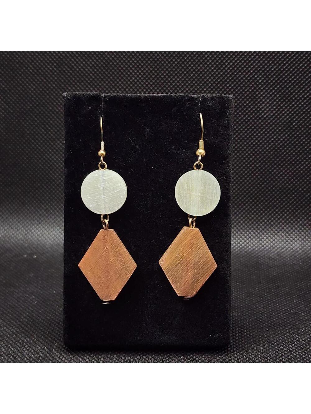 Vintage American Women's Green and Brown Jewellery